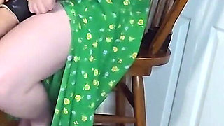 Feet and Pussy Worship