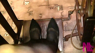 Vintage_sewing on My Granny's Old Singer Sewing Machine in Black Pantyhose and Suede Louboutins
