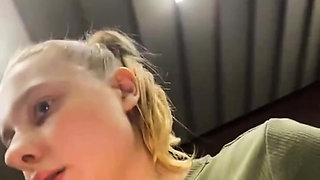 Crazy Public Fucking Pussy in the Gym