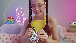 E-girl Boobs and Pokmon Pulls