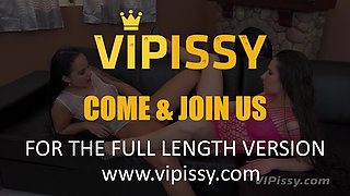 Lesbian Hotties Jennifer Mendes And Lara Fox Pleasure Each Other