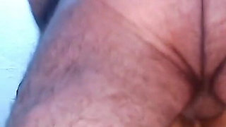 Cougar Pussy Creampie - First Time Cum in Bianca's Pussy