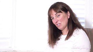 Aunt Judy's - bbw dirt