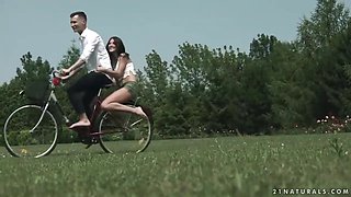 Katy Roses Romantic Video By