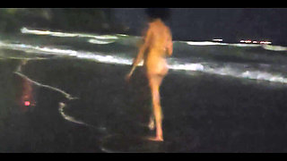 Hottie Walking Naked on the Beach, I Took Her to the Rocks and Fucked Her Until I Came Inside! See the Full Video on Sheer