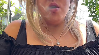 Good Morning, Goddess - Brazilian BBW MILF Outdoor Smoking Ritual