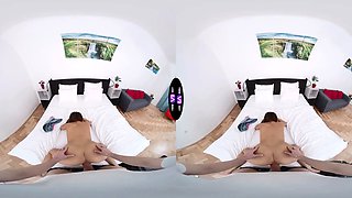 Desperate gf displays titties to delay his business tour - tmwvrnet