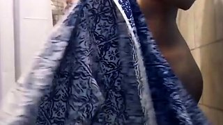 Big Tits Shower Cam Show