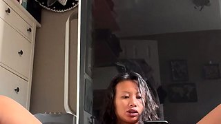 Webcam Asian camgirl testing brand new toy