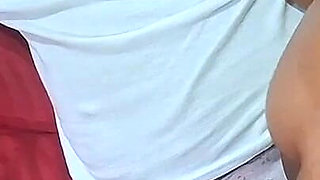 Hood Bitch with a Big Booty on Bed New Viral Video