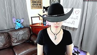 Sweet Cowgirl dancing naked and fingering pussy live on cam