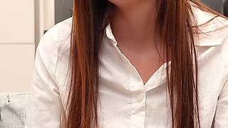 Interview of Czech-vietnamese Brunette Cindy Shine