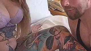 Sandy Candie Recieves Oral Pleasure From Chris Coxx