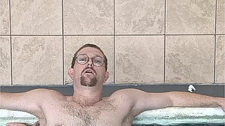 BBW Princess Sucking His Cock Underwater with Her Naughty Stepfather