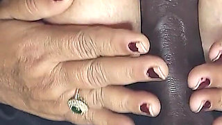 I Love to Rub My Pussie to Dilso and Walls