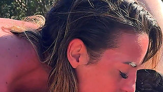 I'm Eating This Big-breasted Blonde's Juicy Pussy