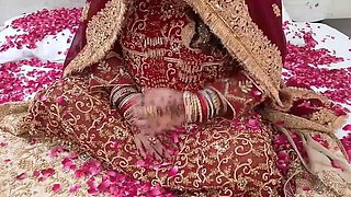 Suhagrat - first wedding night sex - new indian hot couple