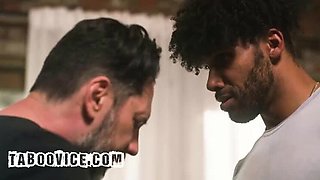 Black Couple's Threesome With White Neighbor Tommy Pistol