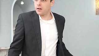 Front Row Seat to Cuckold Sex - Adreena Winters / Brazzers