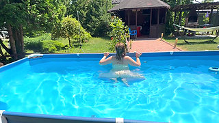 Dildo Fuck and Dildo Blowjob While Holding My Breath Underwater in Pool