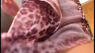 Milf has her asshole fucked