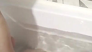 Mistress Drowns Slave in the Bathtub