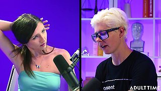 Maya Woulfe: Phone S*x, Edging, & Loving Gonzo Scenes the Adult Time Podcast