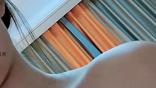 This large amateur cam girl has some very big boobs