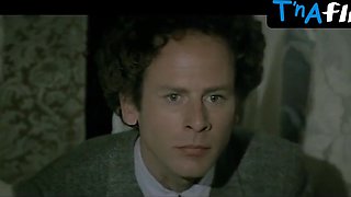 Theresa Russell Real Intercourse, Booty Episode in Bad Timing