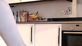 Pissing my panties and leggings workout video