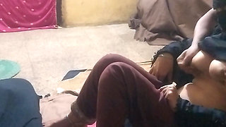 Couple night chudai are gand me dalo