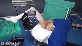 PRIVATE-PATIENT Patient Pia 04