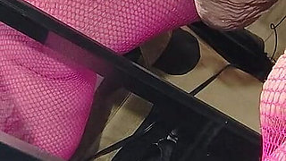 Somethings Fishy as She Squirts in the Tank Squirting a Gallon Wanna Lick It up?