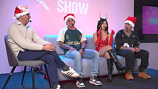 Anal Queen Sara Taylor Does a Extreme DP with a Double Cum on Her Face