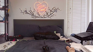Hot Secretary Gets Her Ass Fucked and Squirts!