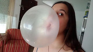 Doing Huge and Messy Bubblegum Bubbles - Bunny Looner