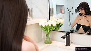 Tiny Whore Drains Cock In The Shower - Ronnie Violet