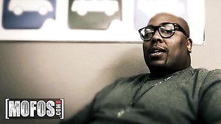 Interracial clip with admirable Abigale Johnson and Johnson from Mofos