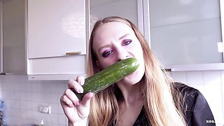 Lilac bra cucumber tease