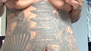 Busty MILF Learns How to Squirt Milk