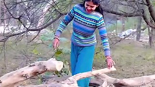 Indian Step Sister Priya Makes Brother Hard - Homemade Anal & Big Ass Sex in Hindi