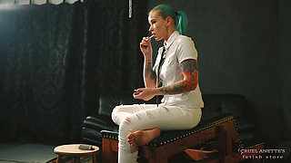 Smoker with Dirty Soles 4K