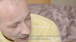 Mom XXX - pornstar clip