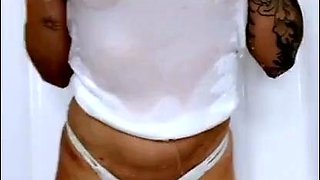 Amateur Teen Solo Masturbation with Huge Orgasm