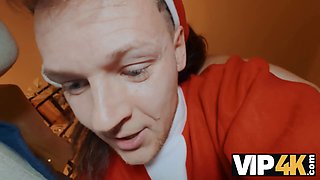 Vip4k. i was supreme lady all year, and santa gave me moneyshots as a present