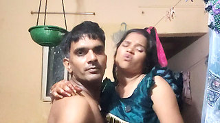 Deshi bhabhi ki chudai video hindi me