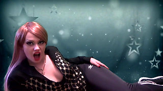Watch me doing lovely exercises and clean my sport kneeckers