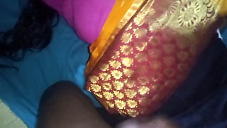 Indian Thelgu Bhabhi Housewife Fucking in Homemade