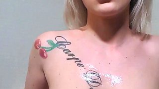 Big boobs webcam slut toys her asshole