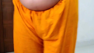 Arabian Collage Girl Morning Workout!